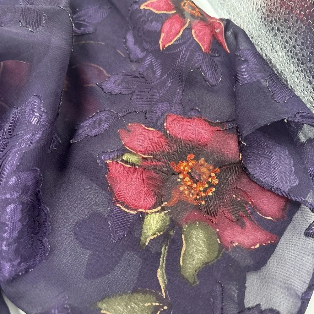Secret Treasures Lingerie‎ Cover Robe Shawl Purple Floral Pattern 100% Polyester